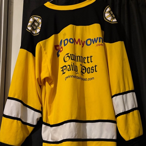 Yellow and Black Hockey Jersey - Picture 6 of 8